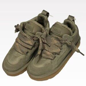 UGG Women's Lowmel Sneaker US8